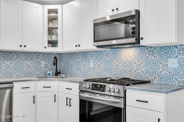 417 Chestnut Drive, Lanoka Harbor, NJ 08734