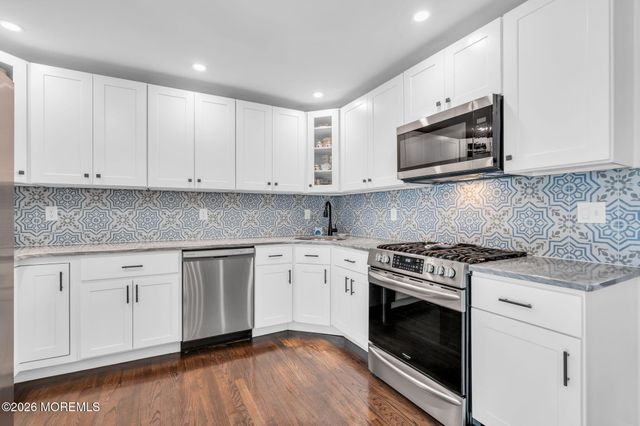 417 Chestnut Drive, Lanoka Harbor, NJ 08734