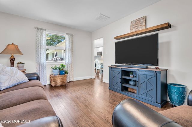 417 Chestnut Drive, Lanoka Harbor, NJ 08734