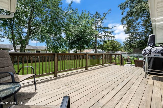 417 Chestnut Drive, Lanoka Harbor, NJ 08734