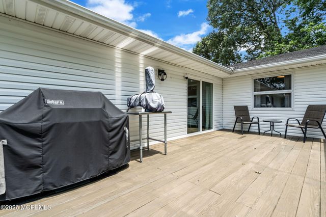 417 Chestnut Drive, Lanoka Harbor, NJ 08734