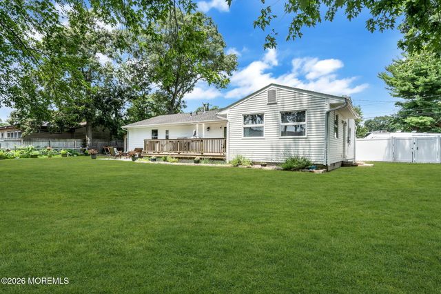 417 Chestnut Drive, Lanoka Harbor, NJ 08734