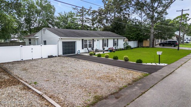 417 Chestnut Drive, Lanoka Harbor, NJ 08734