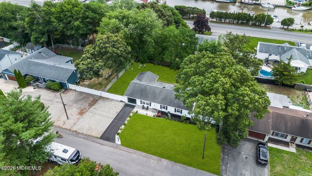 417 Chestnut Drive, Lanoka Harbor, NJ 08734