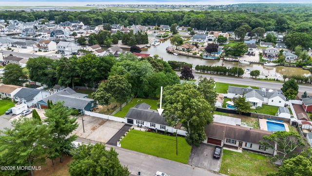 417 Chestnut Drive, Lanoka Harbor, NJ 08734