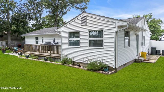 417 Chestnut Drive, Lanoka Harbor, NJ 08734