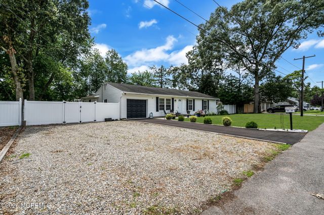 417 Chestnut Drive, Lanoka Harbor, NJ 08734