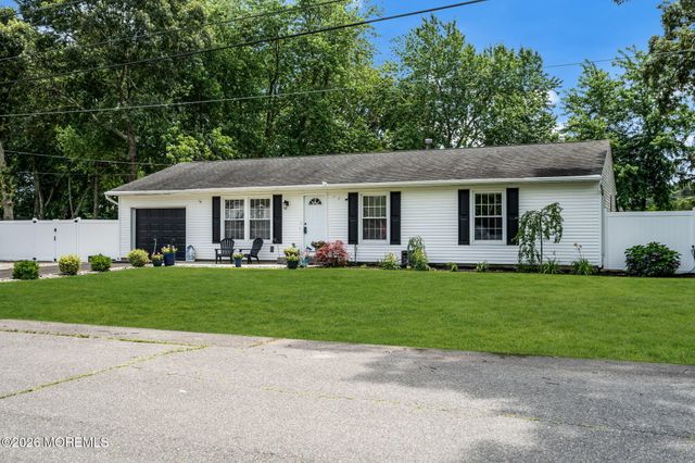 417 Chestnut Drive, Lanoka Harbor, NJ 08734