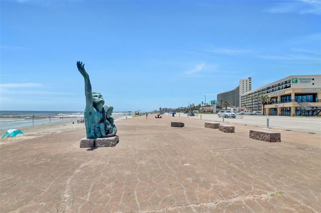 18515 Shaman Drive, Galveston, TX 77554