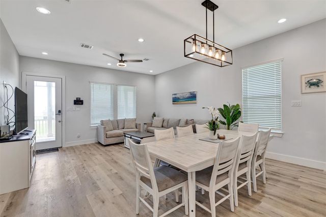 18515 Shaman Drive, Galveston, TX 77554