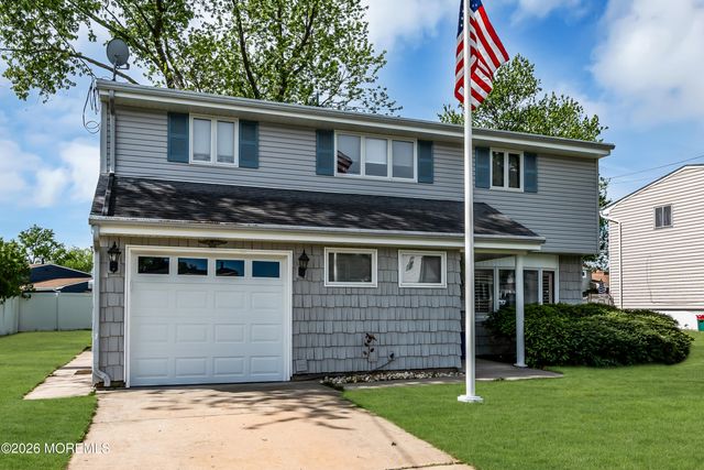 23 Albert Drive, Old Bridge, NJ 08857