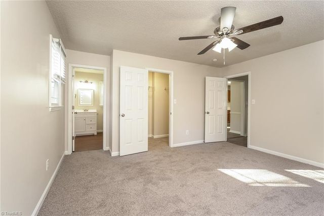 6000 Southcrest Drive, Clemmons, NC 27012