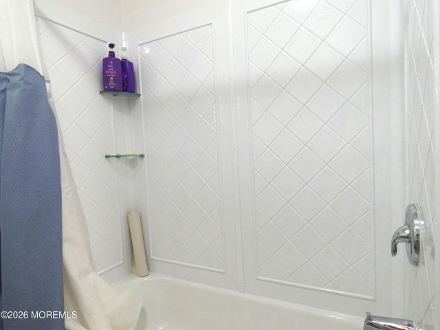 220 Garfield Avenue, Toms River, NJ 08753