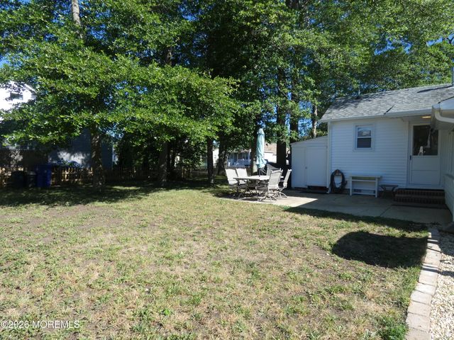220 Garfield Avenue, Toms River, NJ 08753