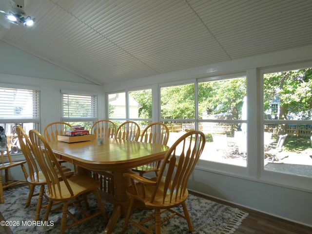 220 Garfield Avenue, Toms River, NJ 08753
