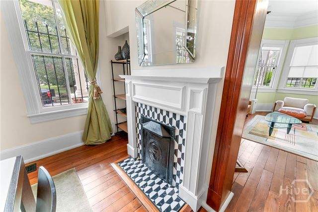 524 E Henry Street, Savannah, GA 31401