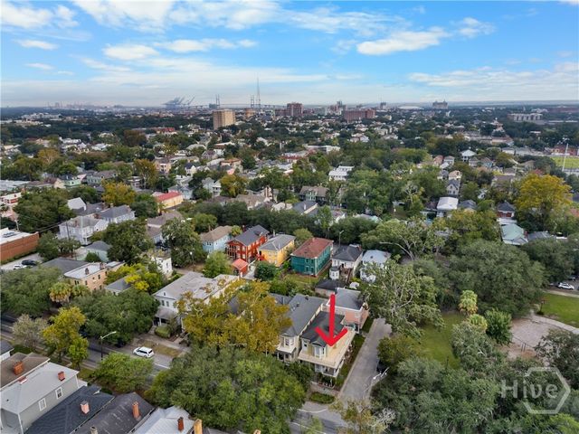 524 E Henry Street, Savannah, GA 31401