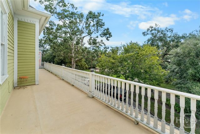 524 E Henry Street, Savannah, GA 31401