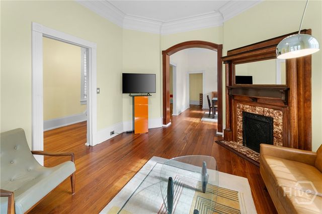 524 E Henry Street, Savannah, GA 31401