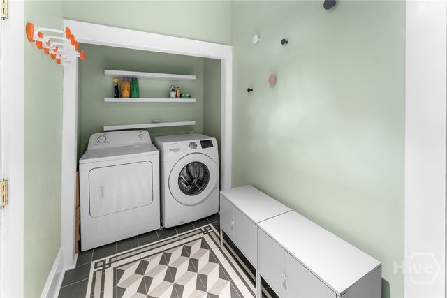 524 E Henry Street, Savannah, GA 31401