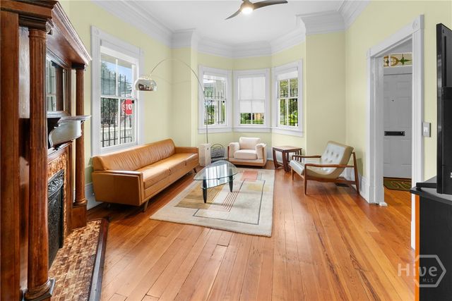 524 E Henry Street, Savannah, GA 31401