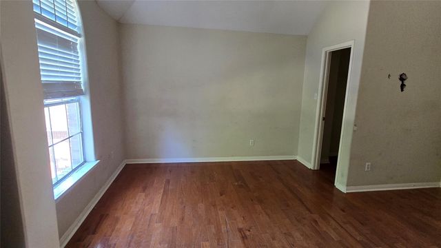 131 Annes Way, Stafford, TX 77477