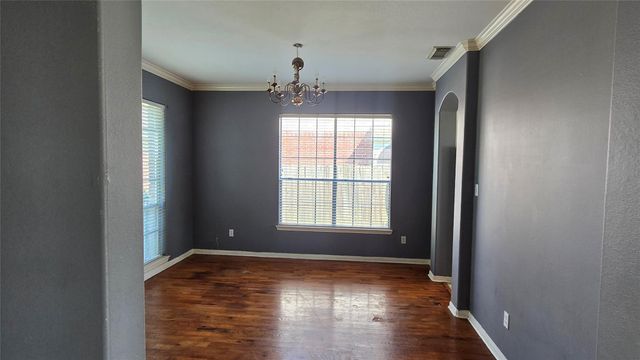 131 Annes Way, Stafford, TX 77477