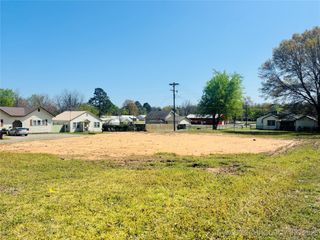 111 N 5th Street, Eufaula, OK 74432