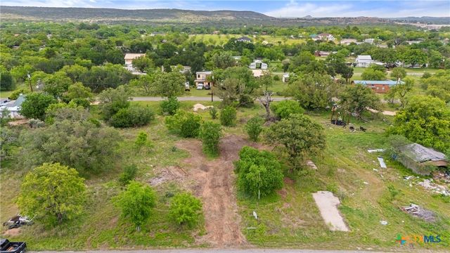 630 County Road 118B, Burnet, TX 78611