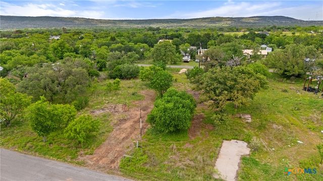 630 County Road 118B, Burnet, TX 78611