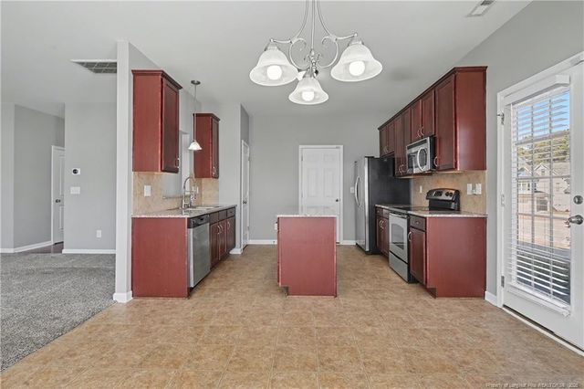 61 Bicentennial Way, Cameron, NC 28326