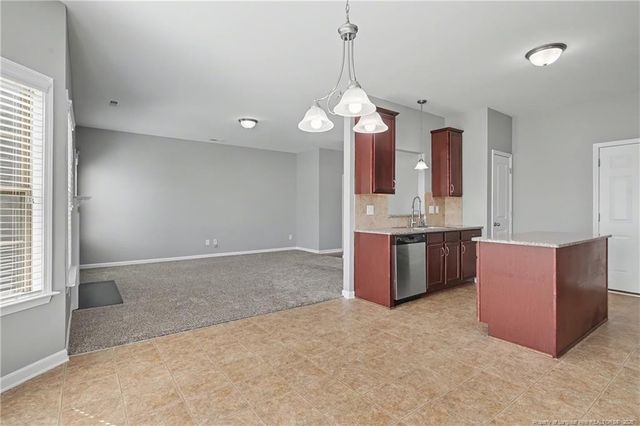 61 Bicentennial Way, Cameron, NC 28326