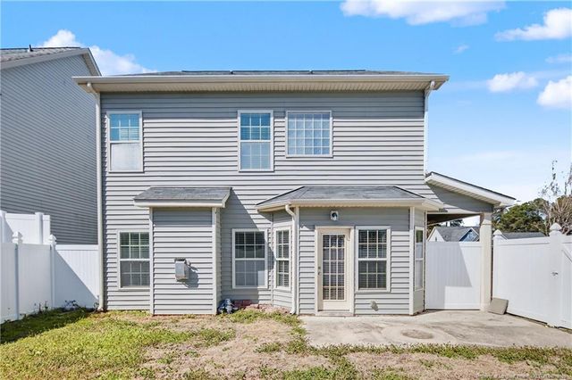 61 Bicentennial Way, Cameron, NC 28326