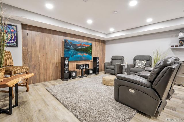 1364 Vine Street, Denver, CO 80206