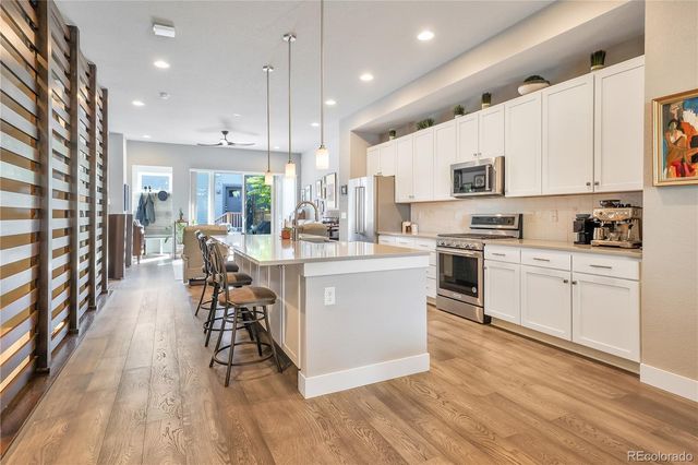 1364 Vine Street, Denver, CO 80206