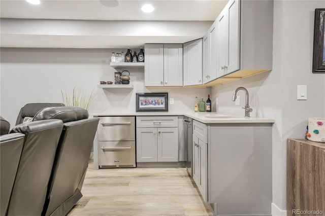 1364 Vine Street, Denver, CO 80206