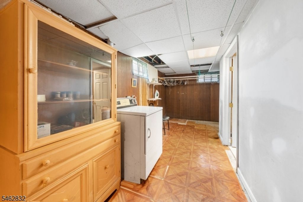 807 Lincoln St, Linden City, NJ 07036 — photo 5