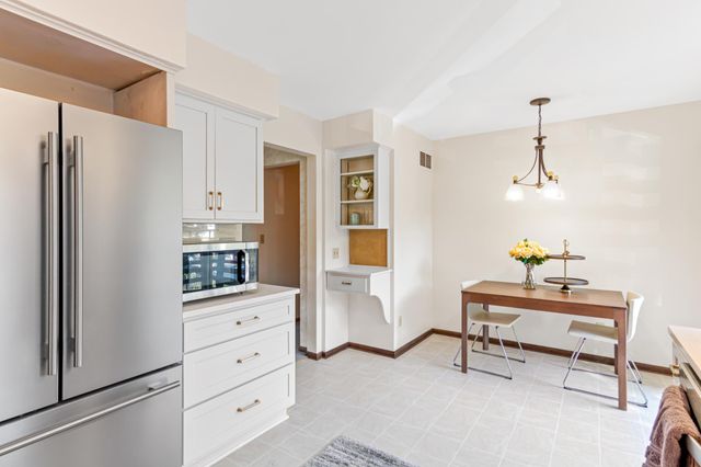 2310 Kraft Street, South Saint Paul, MN 55075