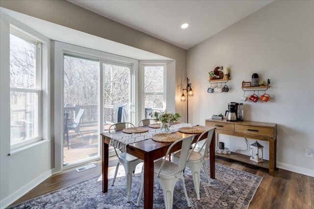 422 W Tuscany Dr, Andover, KS 67002