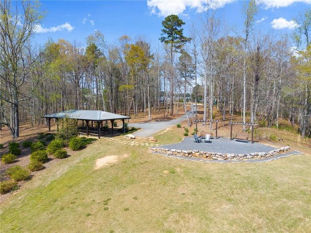 147 Michigan Circle, Hoschton, GA 30548