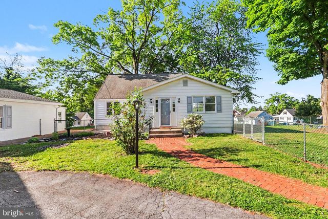 105 OAK HILL DR, Middletown, PA 17057