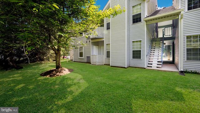 907 DIAMOND DR, Newtown, PA 18940