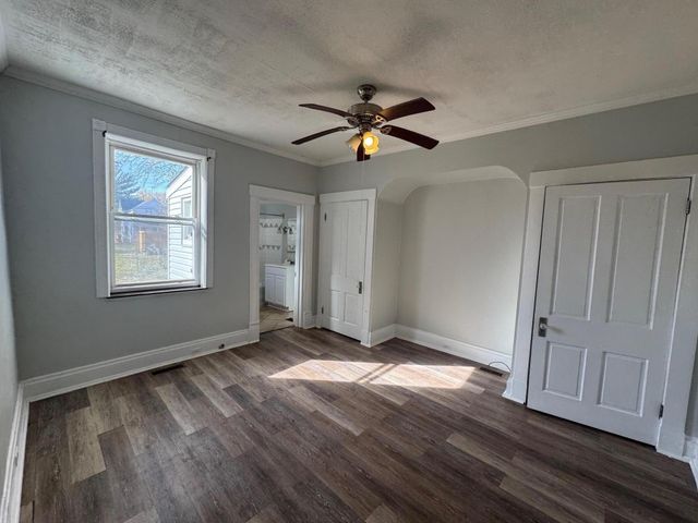 121 Maple Avenue, Southgate, KY 41071