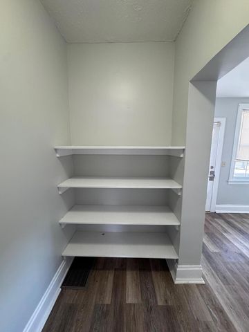 121 Maple Avenue, Southgate, KY 41071