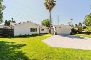 11072 Chimineas Avenue, Porter Ranch, CA 91326