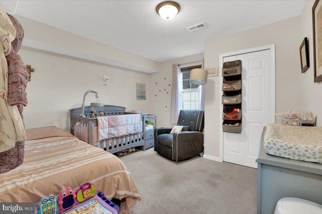 6519 WOODLAND RD, Suitland, MD 20746