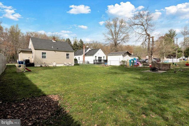 6519 WOODLAND RD, Suitland, MD 20746