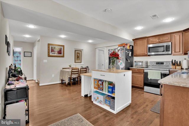 6519 WOODLAND RD, Suitland, MD 20746