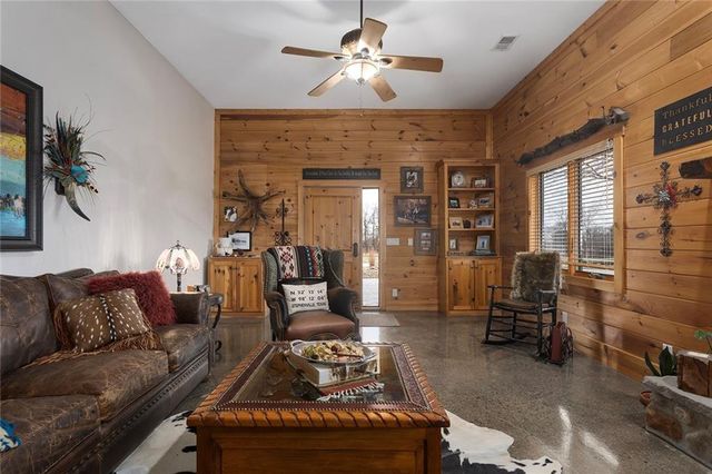 25345 Harmony Road, Paola, KS 66071