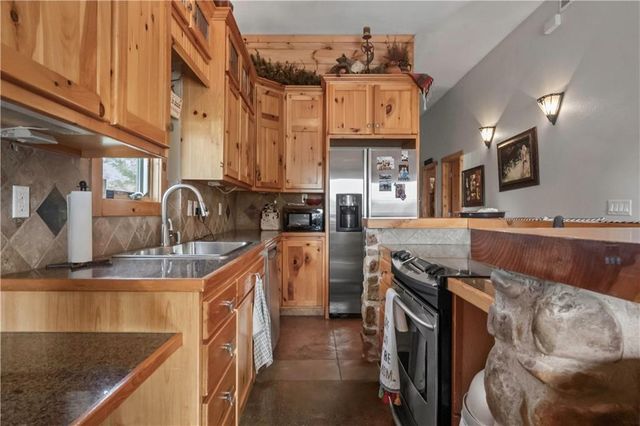 25345 Harmony Road, Paola, KS 66071